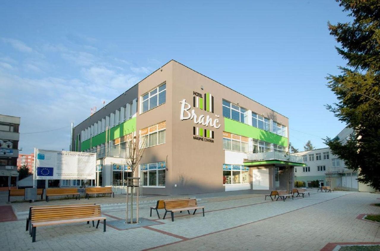 Hotel Branc, Garni Senica Exteriér fotografie